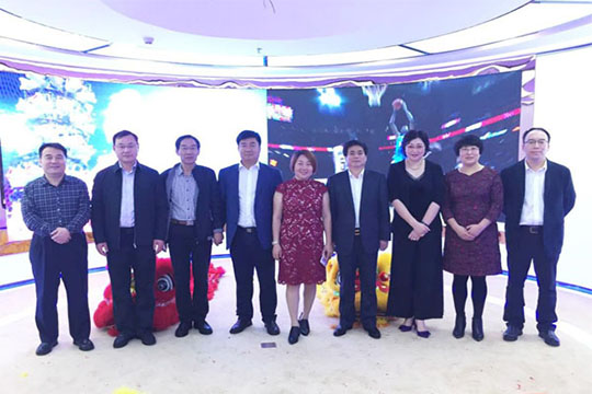 河北承德市政府领导莅临星空娱乐参观考察