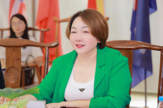 专访星空娱乐创始人龙平芳：求新求变勇闯路，扶摇直上九万里