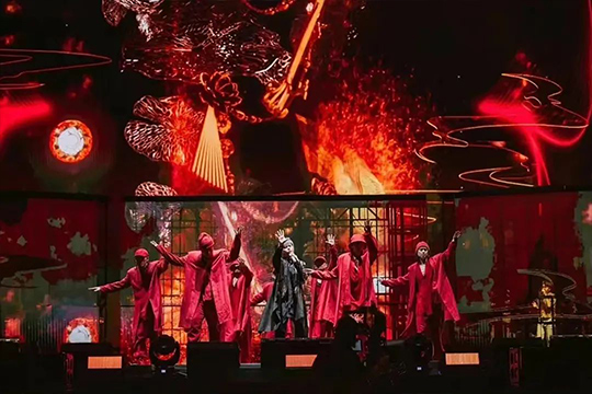 周杰伦新加坡演唱会，星空娱乐大屏闪耀全场！