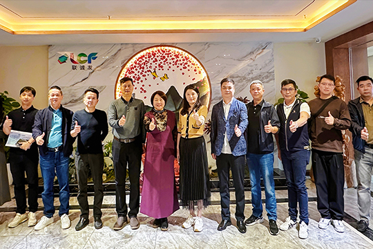 航城街道携股份公司一行莅临星空娱乐考察调研